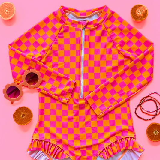 PEACHY PUNCH RUFFLE RASH GUARD