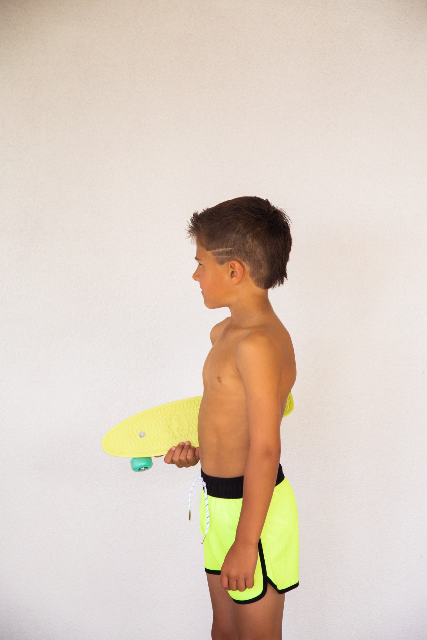 LIMELIGHT BOARD SHORT