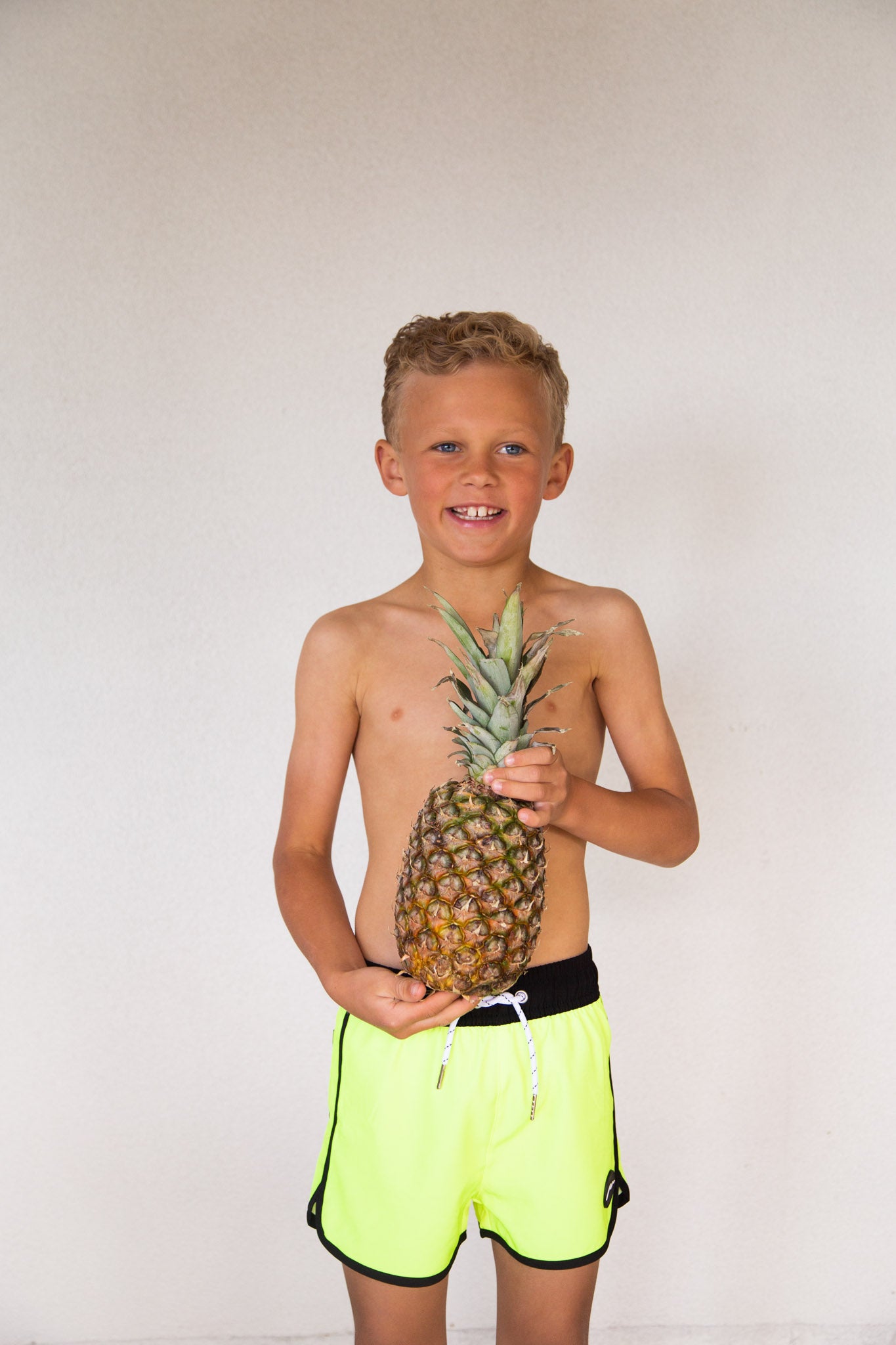 LIMELIGHT BOARD SHORT