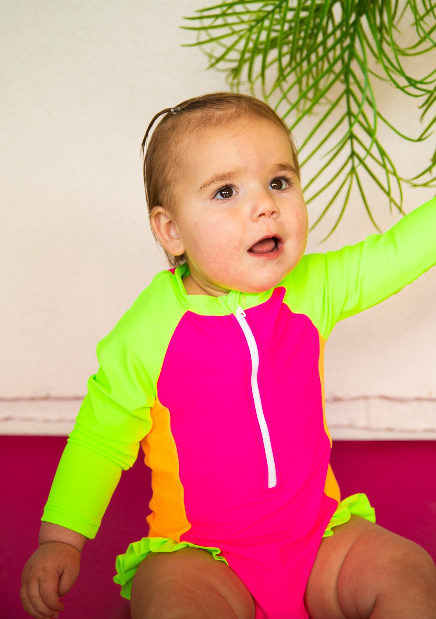 MALIBU RUFFLE RASH GUARD